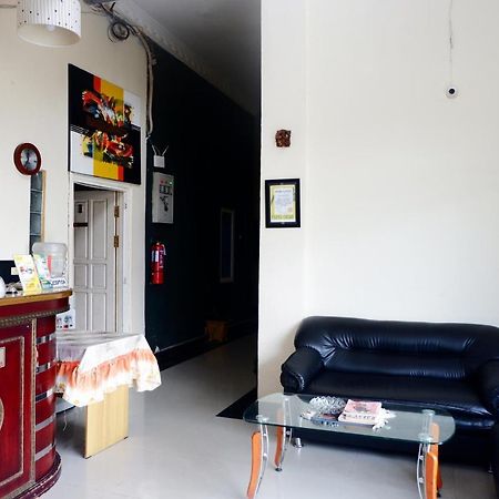 Olive Guest House Bumi Mas Raya Banjarmasin  Eksteriør bilde